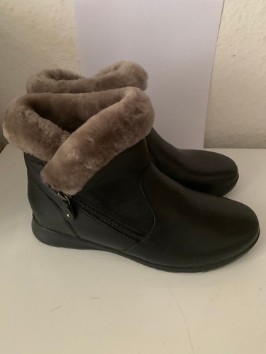 New hush puppies leather - new,
